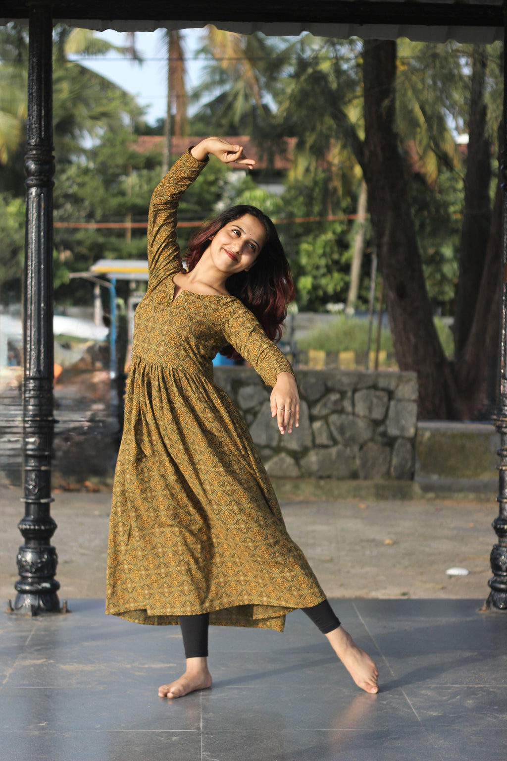 Ruhi kurta