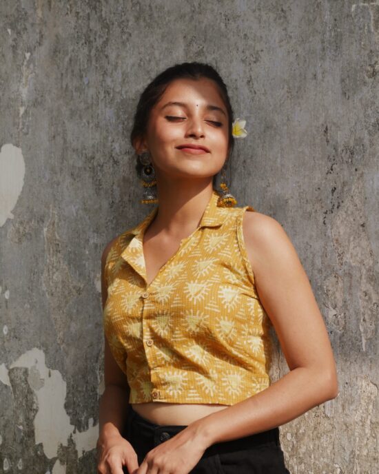 Mellow crop shirt