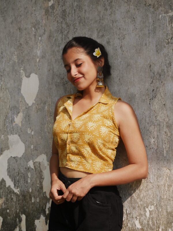 Mellow crop shirt