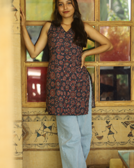 Ajrakh kurta