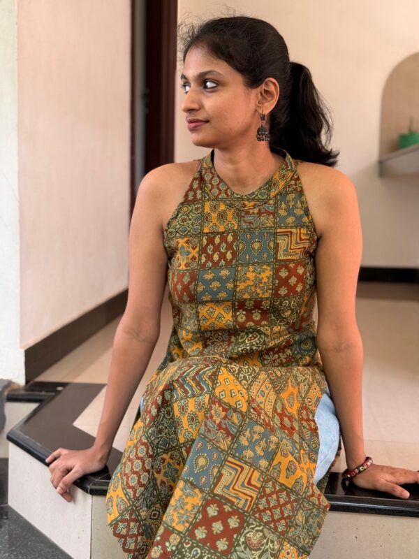 Halter neck kurta